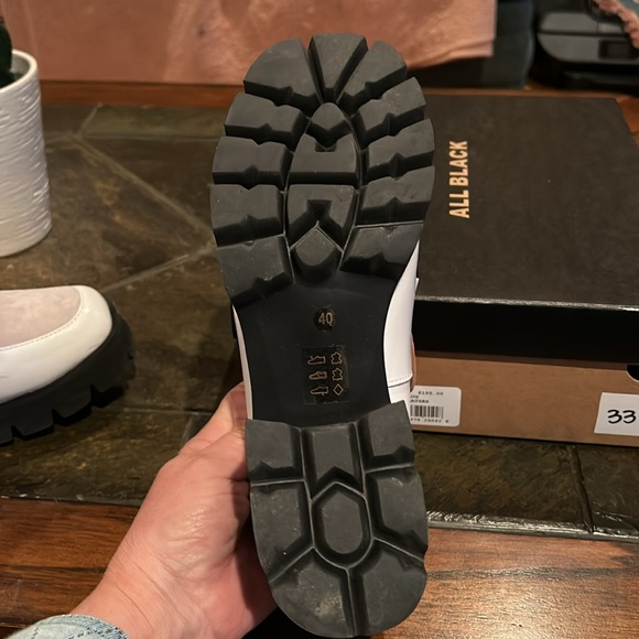 All Black Chunky Loafer 2” heel size 40 (9) gray/white - Picture 7 of 10